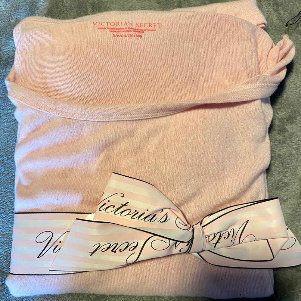 Victoria Secret Pajama Set